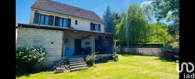 Maison - 98 m² - 4 pièces