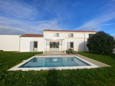 Maison - 176 m² - 6 pièces