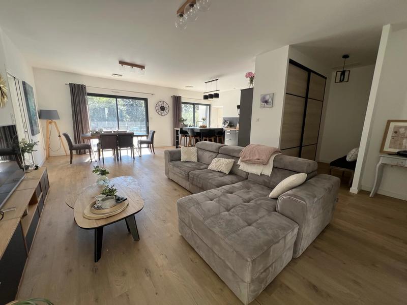 Villa - 160 m² - 5 pièces