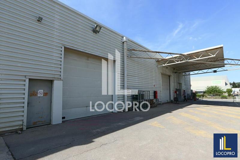 Local d'activité / Entrepôt - 1 300 m²