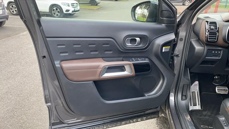 Citroën C5 Aircross 1.6 Thp PureTech 224 Plug in Hybrid e-Eat8 Shine - Automatique Toit ouvrant