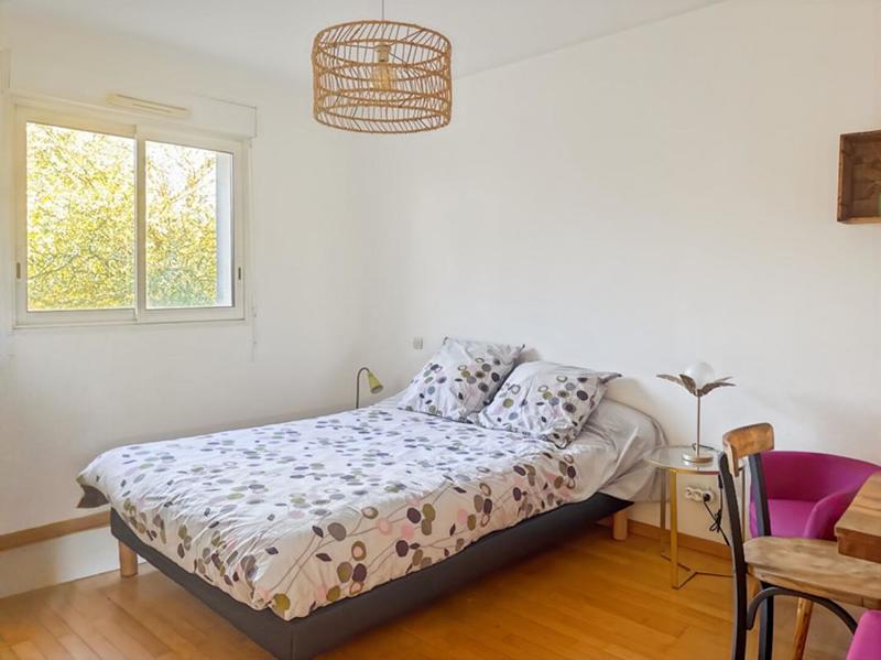 Maison - 99 m² - 6 pièces