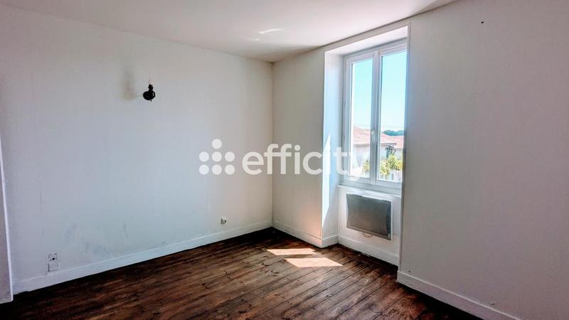 Maison - 100 m² - 3 pièces