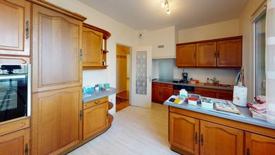 Appartement - 123 m² - 5 pièces