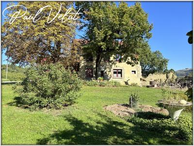 Maison - 200 m² - 7 pièces