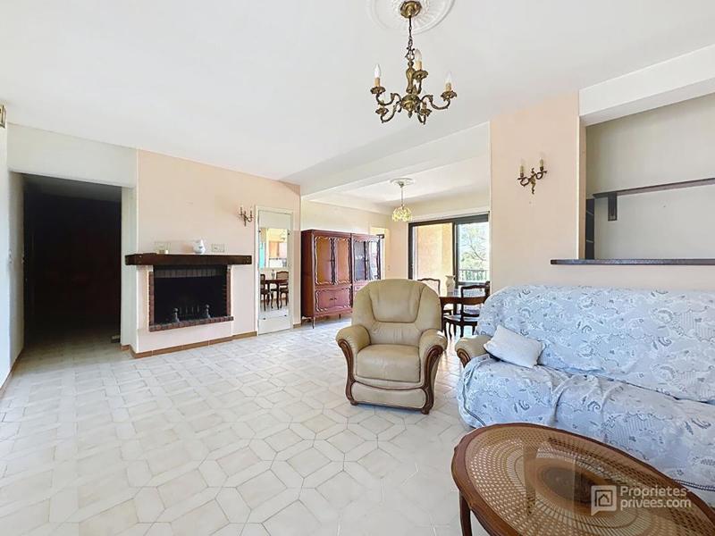 Maison - 170 m² - 7 pièces