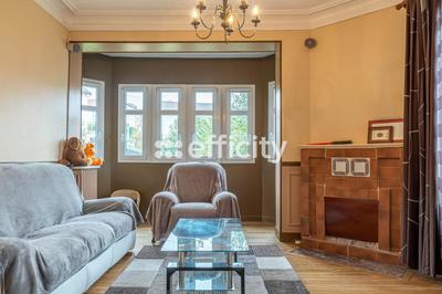 Maison - 100 m² - 6 pièces