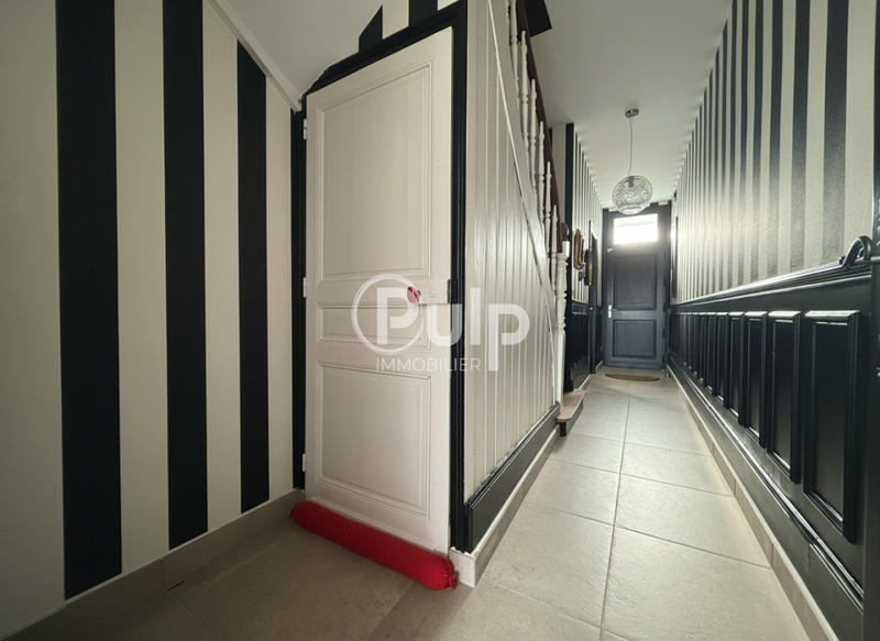 Maison de ville - 165 m² - 8 pièces