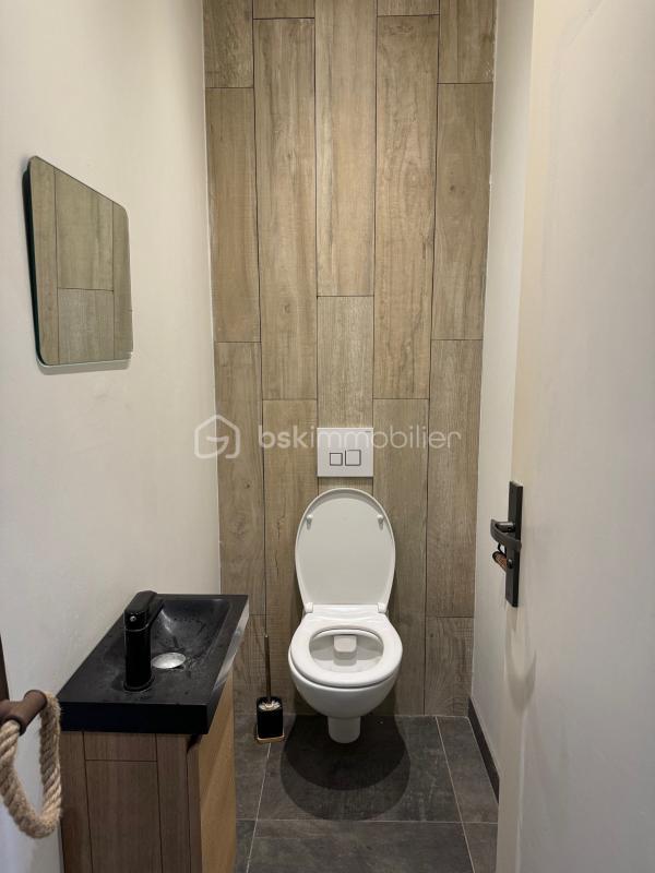 Maison - 142 m² - 6 pièces