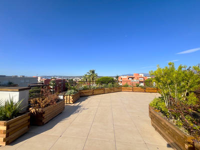 Appartement - 133 m² - 4 pièces