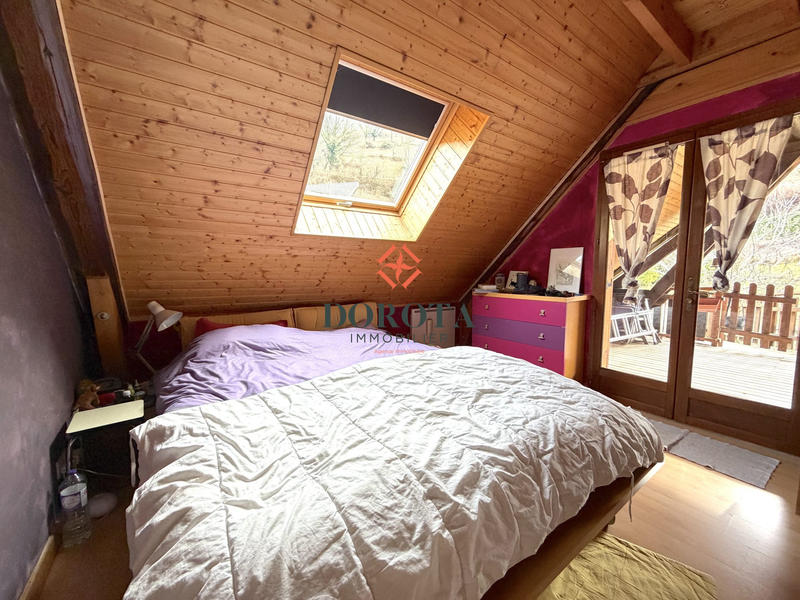 Maison - 163 m² - 7 pièces