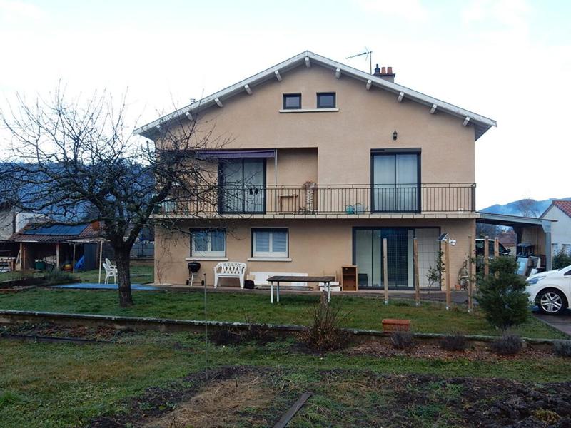 Maison - 135 m² - 7 pièces