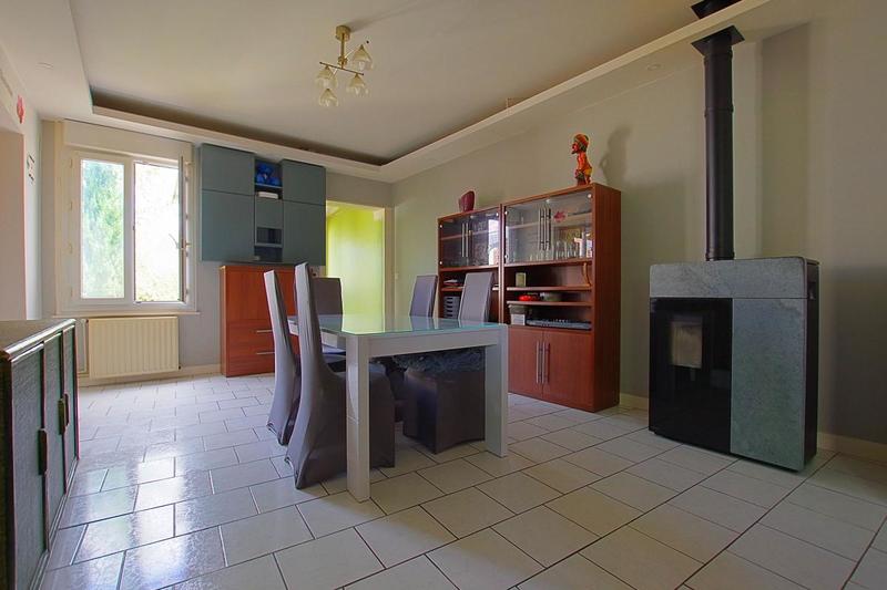 Maison - 107 m² - 4 pièces