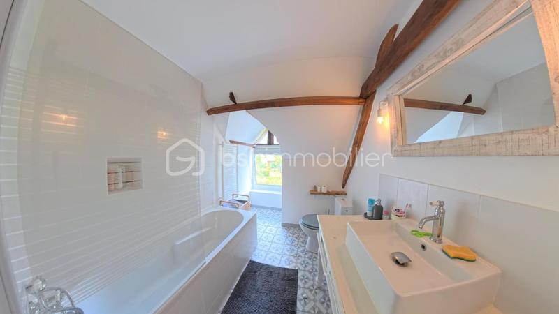 Maison - 150 m² - 6 pièces