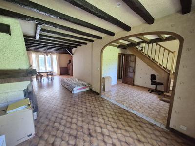Maison - 145 m² - 6 pièces