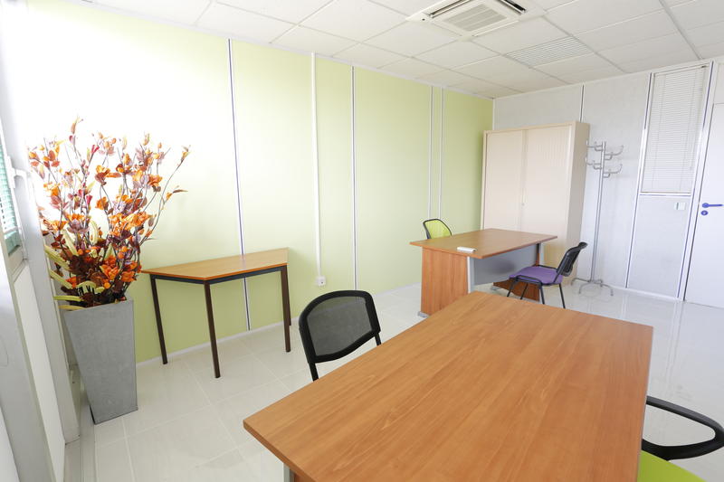 Bureau - 25 m² - 1 pièce