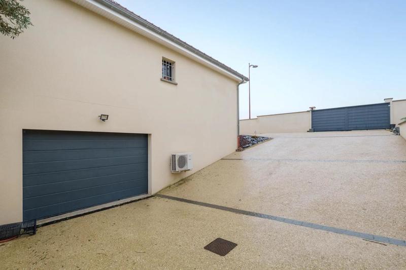 Maison - 146 m² - 5 pièces