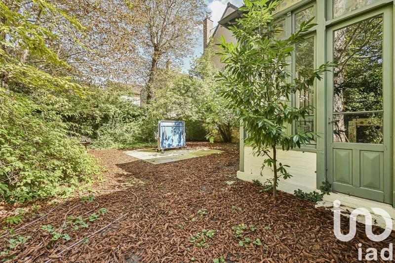 Maison - 232 m² - 8 pièces