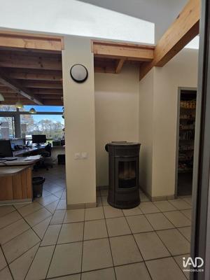 Local commercial - 186 m²