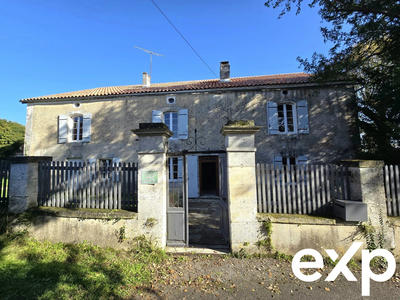 Maison - 336 m² - 10 pièces