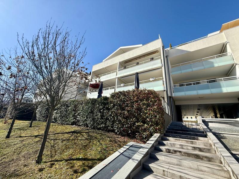 Appartement - 82 m² - 3 pièces