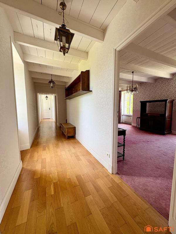 Maison - 369 m² - 10 pièces