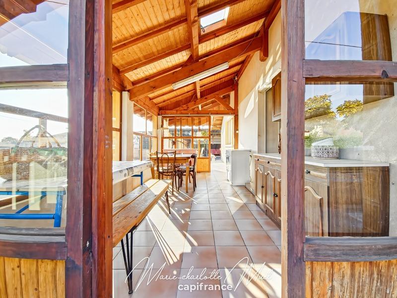 Maison - 143 m² - 5 pièces