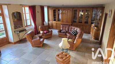 Maison de ville - 221 m² - 8 pièces