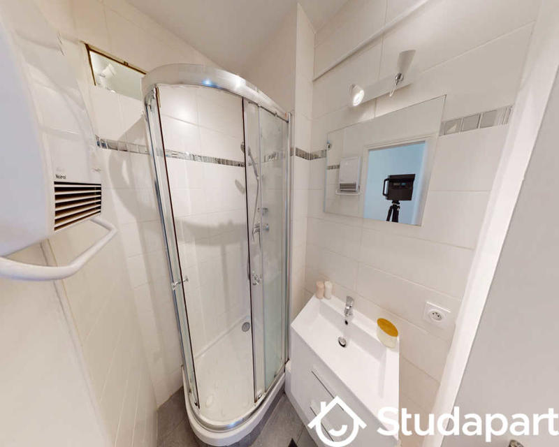 Chambre - 40 m² - 1 pièce