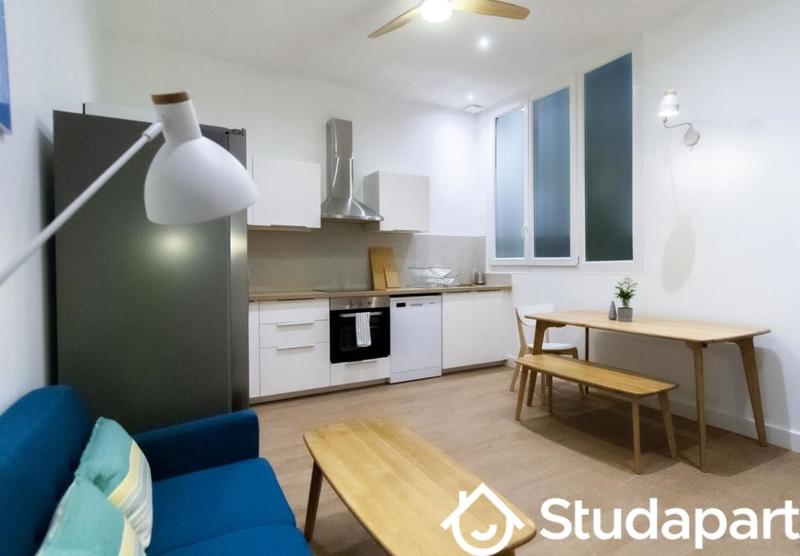 Chambre - 25 m² - 1 pièce