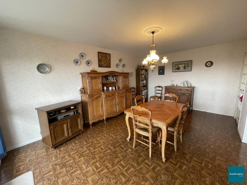 Appartement - 84 m² - 3 pièces