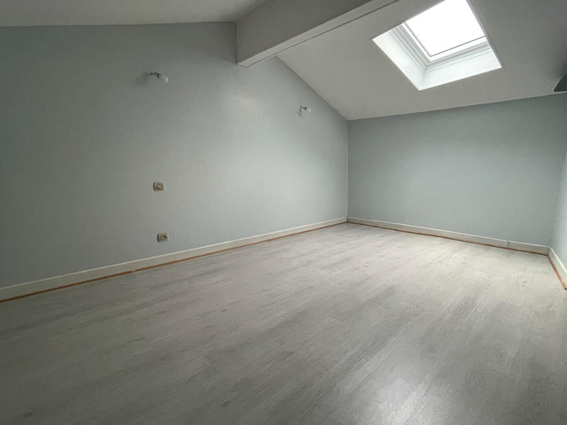 Appartement - 123 m² - 6 pièces