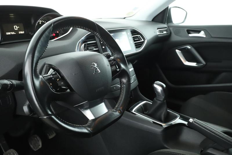 Peugeot 308 1.6 Blue-HDi Style 100 ch