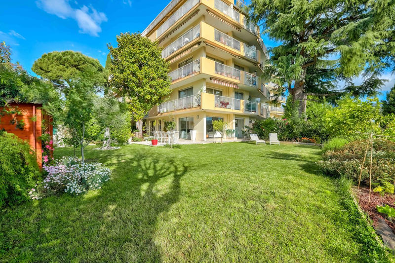 Appartement - 103 m² - 3 pièces