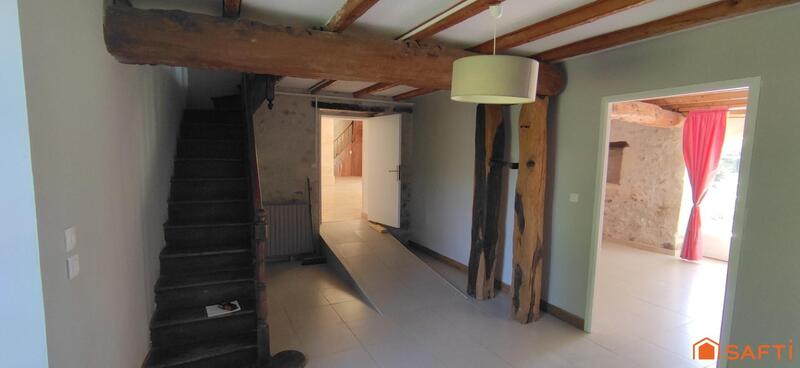 Maison - 228 m² - 8 pièces