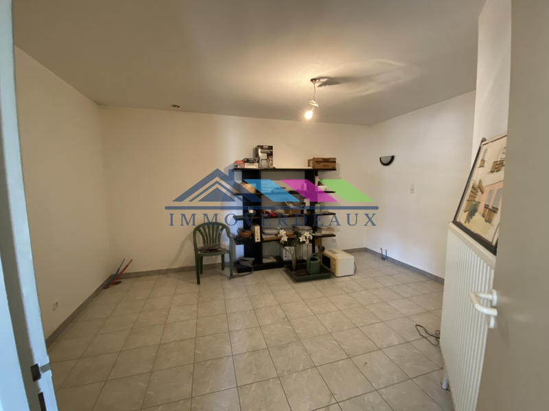 Local commercial - 100 m² - 3 pièces