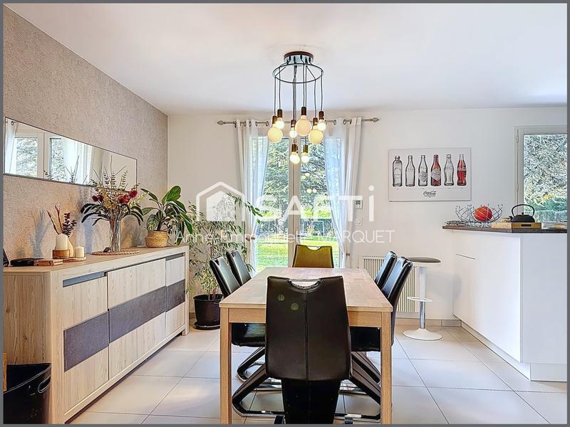 Maison - 136 m² - 6 pièces