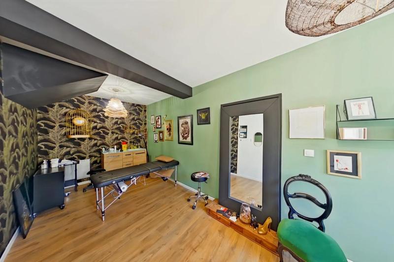 Maison - 198 m² - 5 pièces