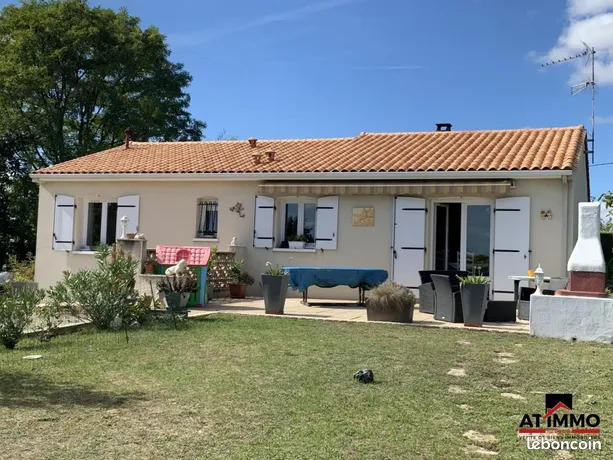 Maison - 95 m² - 5 pièces