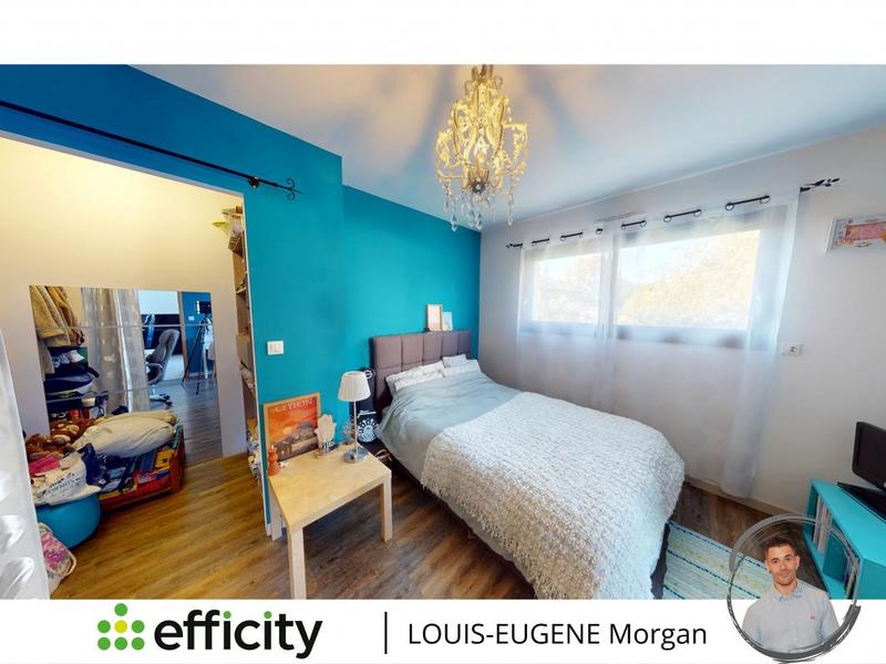 Pavillon - 191 m² - 8 pièces