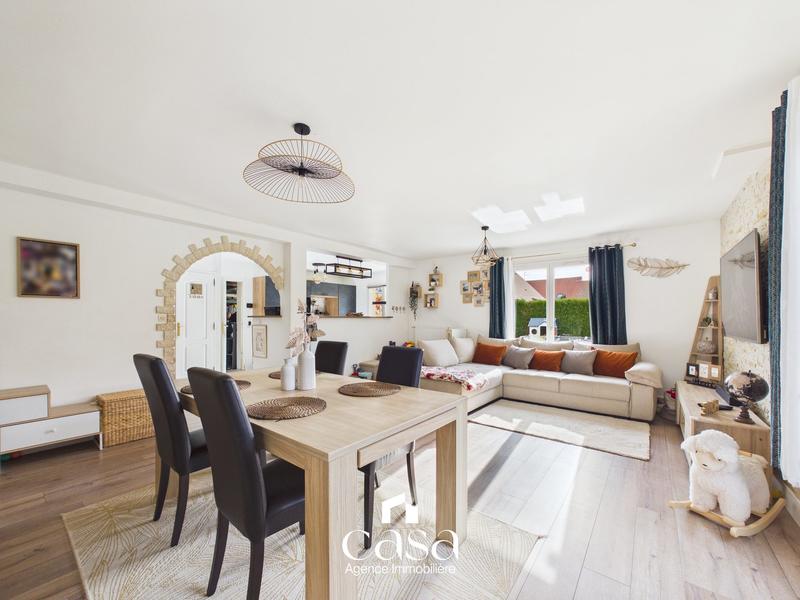 Maison - 81 m² - 5 pièces