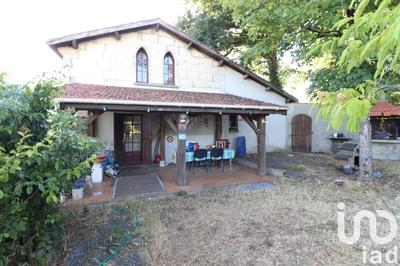 Maison - 96 m² - 4 pièces