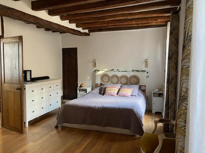 Maison - 194 m² - 8 pièces