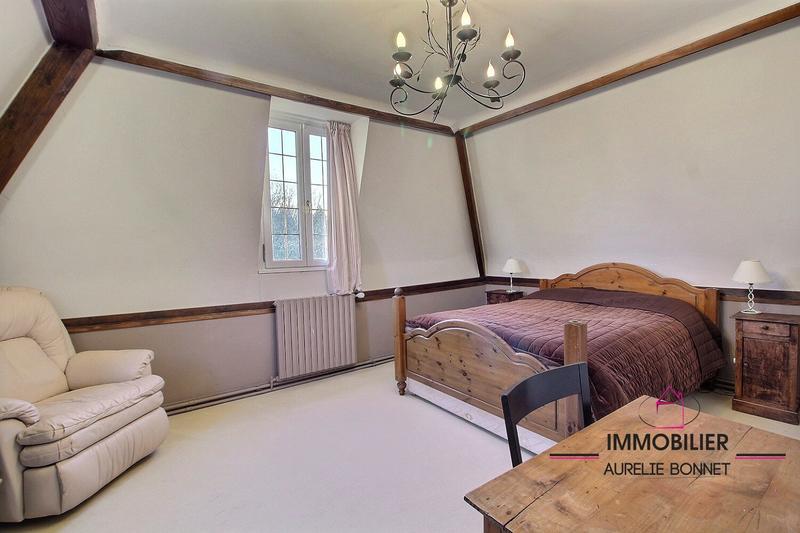 Maison ancienne - 360 m² - 15 pièces