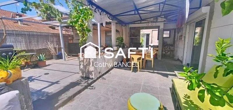 Appartement - 216 m² - 7 pièces