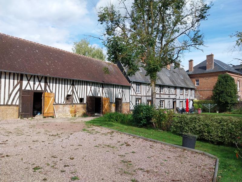 Maison - 177 m² - 6 pièces