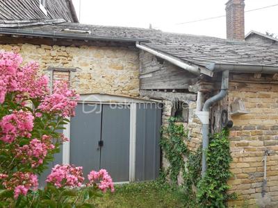 Maison - 98 m² - 4 pièces