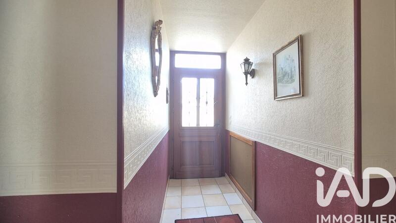 Maison - 122 m² - 6 pièces