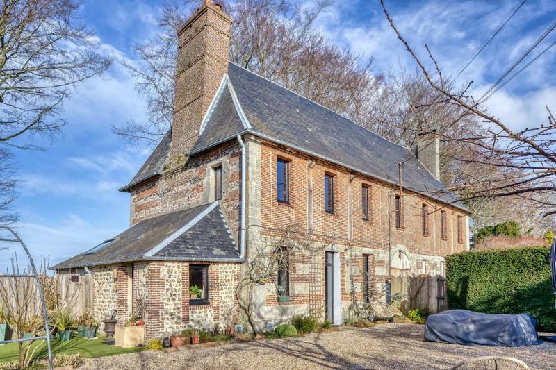 Maison - 135 m² - 5 pièces