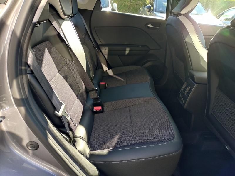 Renault Captur II Tce 140 Cv Intens